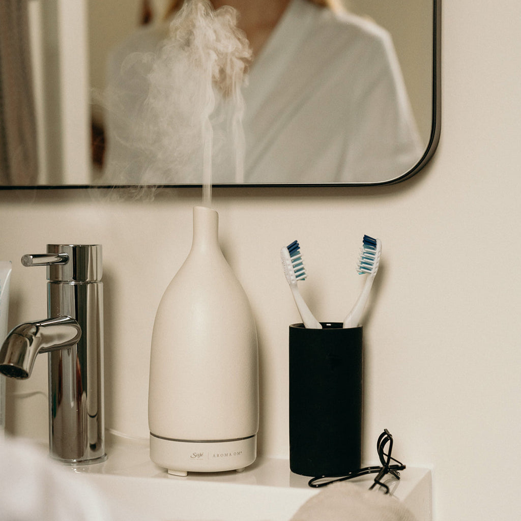 Aroma Om | White 33